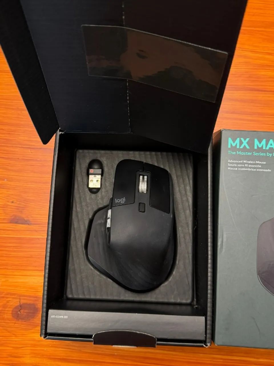 Logitech MX Master 3 Wireless + Receptor Unifying - Foto 2