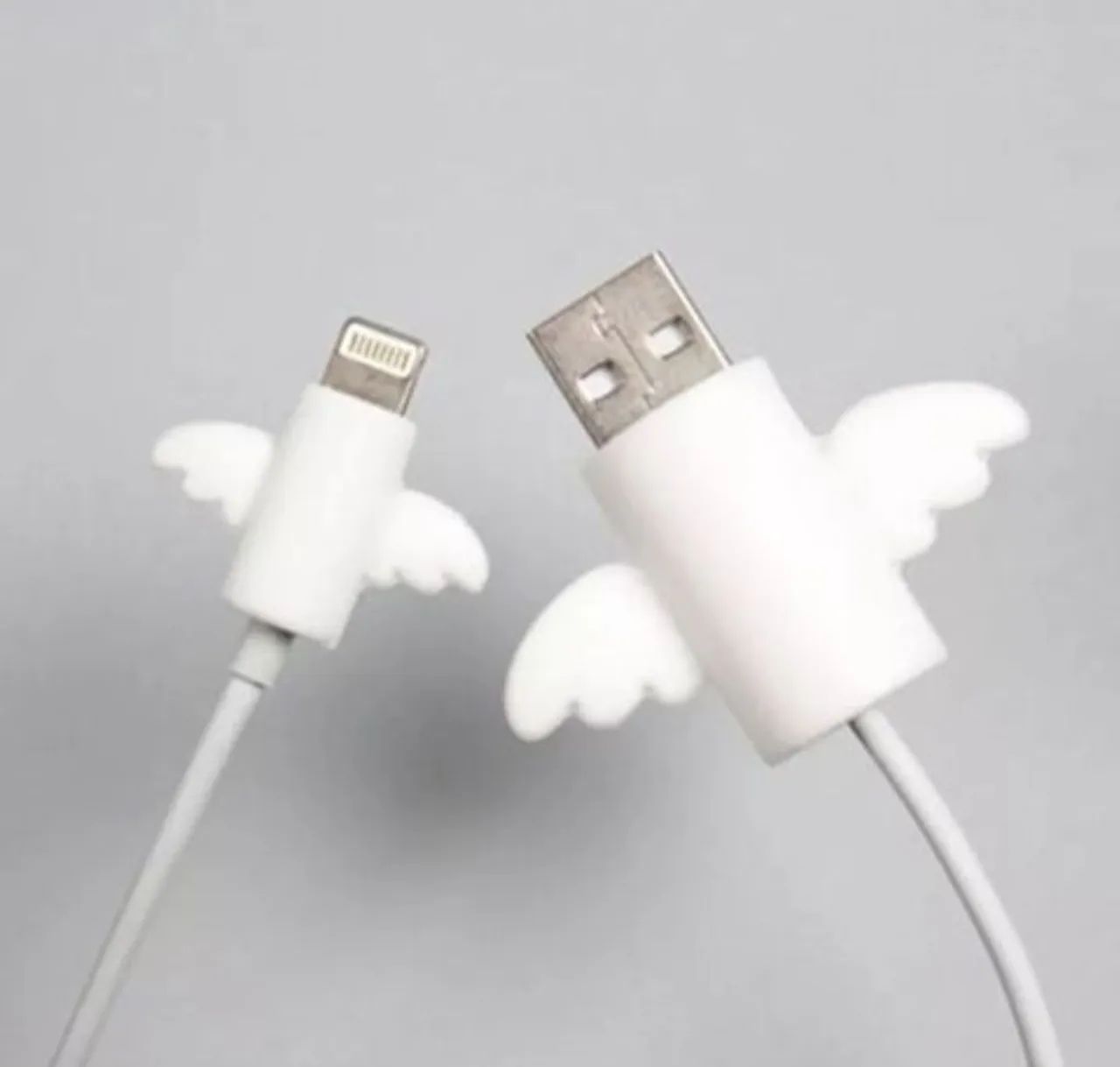 Kit 2 asas protetoras para cabo usb fone de ouvido celular