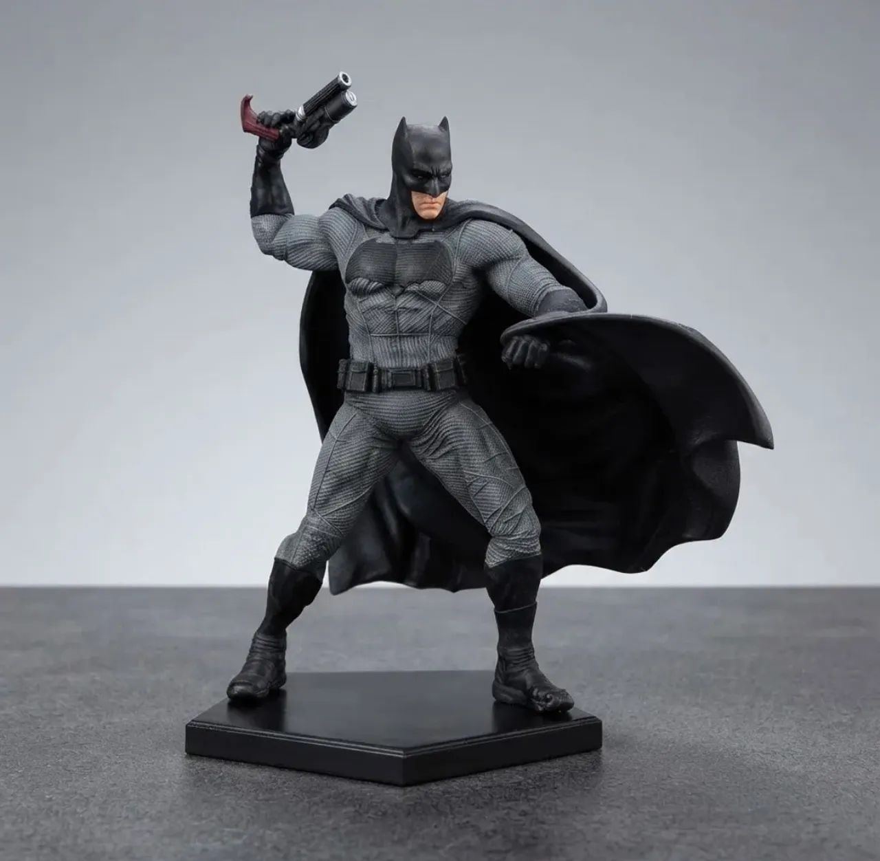 Batman Action Figure DC | Figura Colecionável Original  - Foto 3