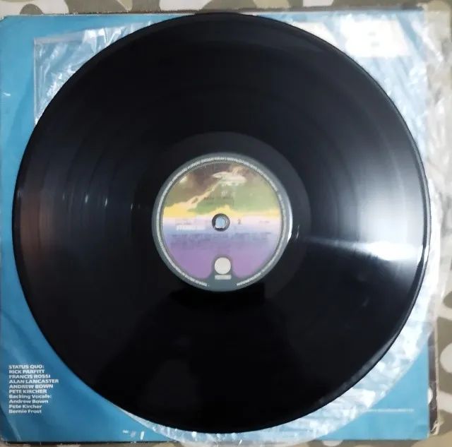 LP Vinil Status Quo - Back to Back com Encarte (1983) EX/VG+ - Foto 5