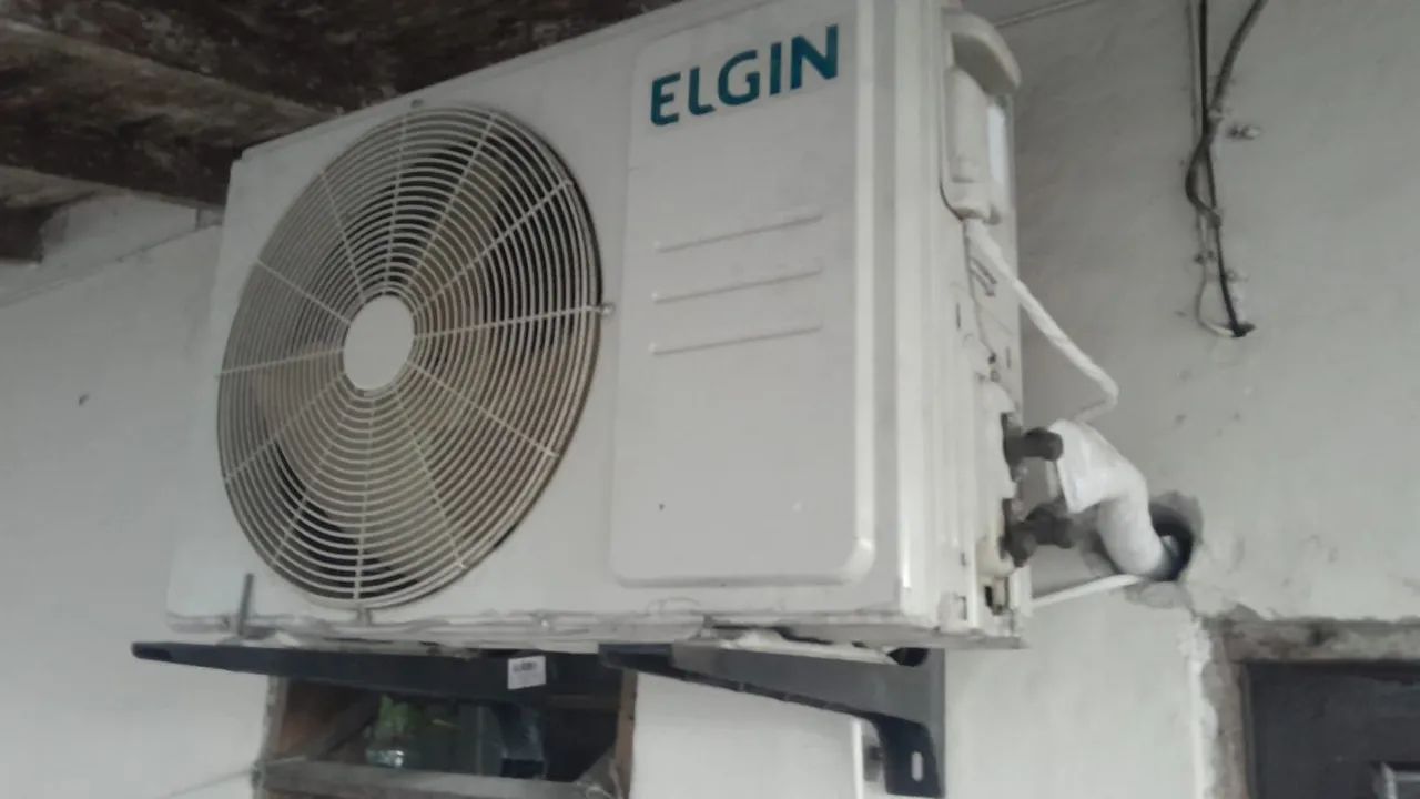 Vendo um ar condicionado  