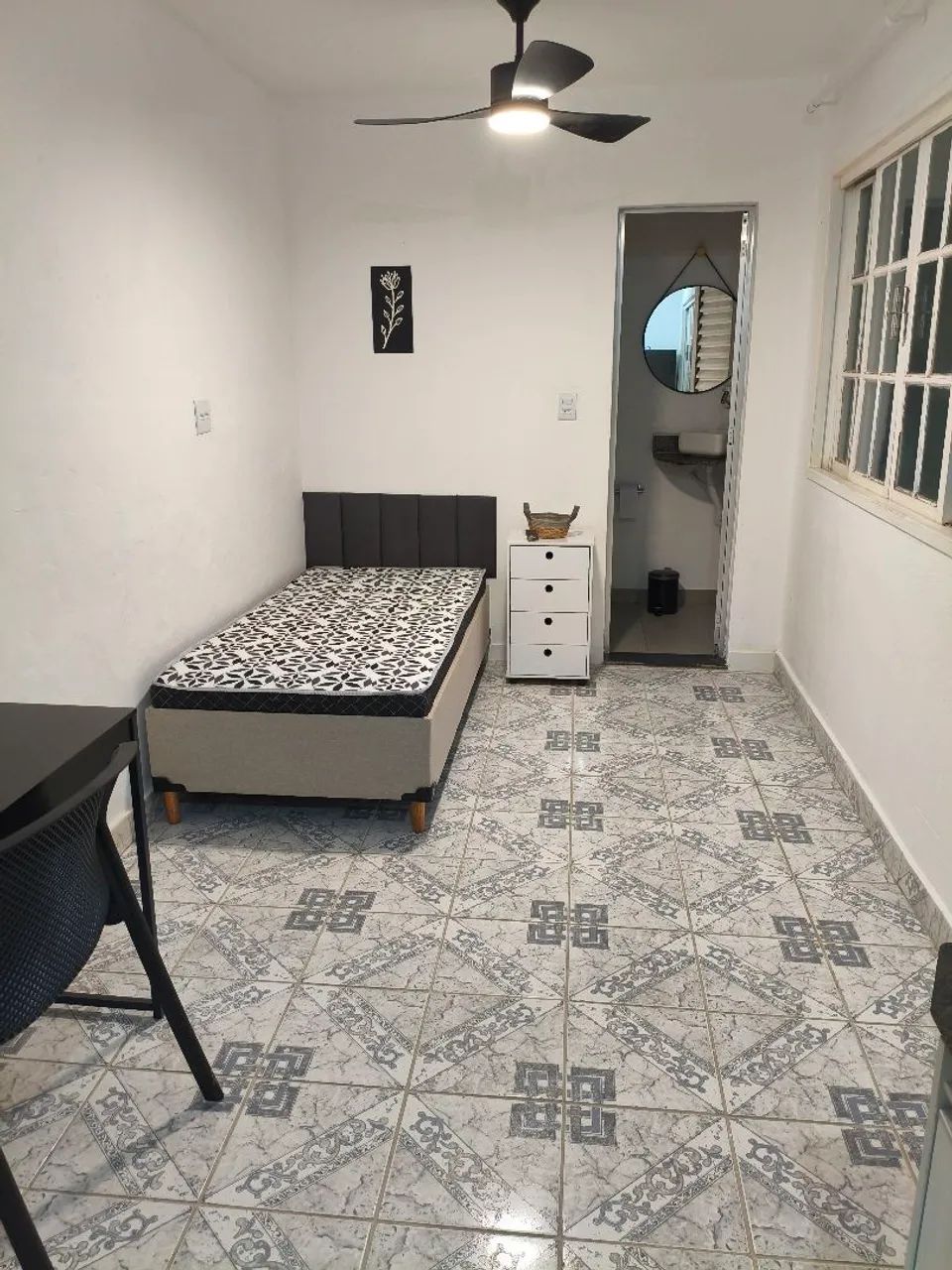Kitnets mobiliadas perto da UFJF