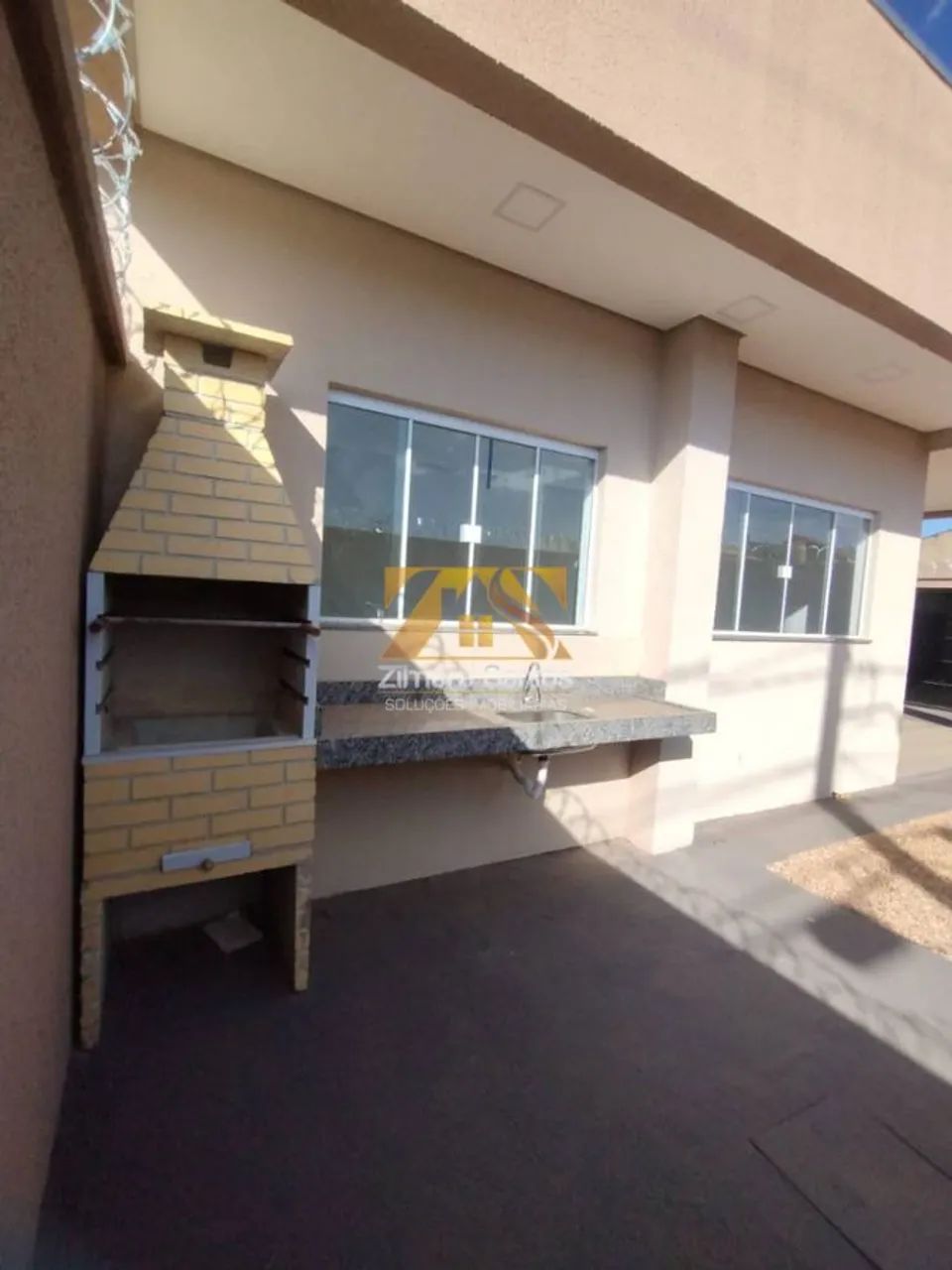 Casa com 2 Quartos à Venda, Loteamento Bertaville - Palmas