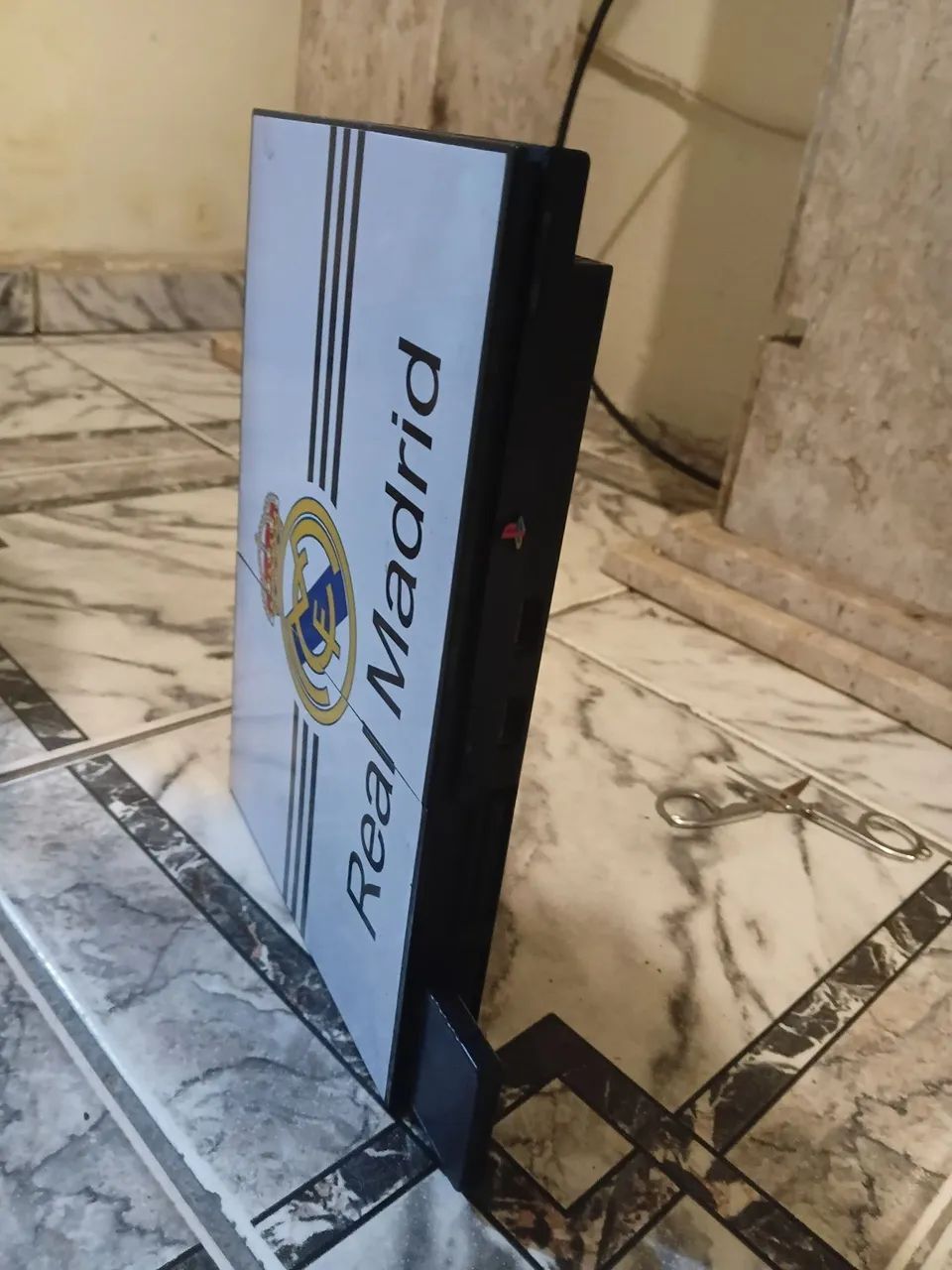 PS2 Slim com 2 controles e jogos - Foto 2
