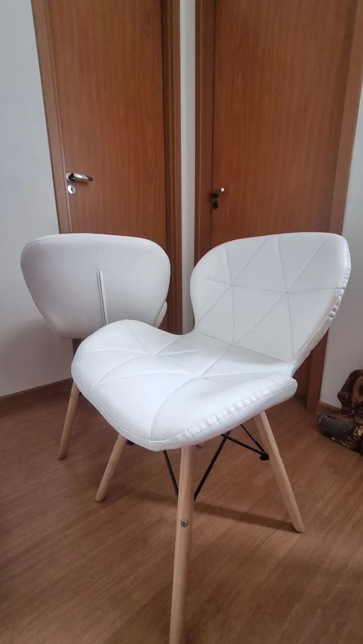 Conjunto cadeiras Charles Eames Estofada - Foto 3