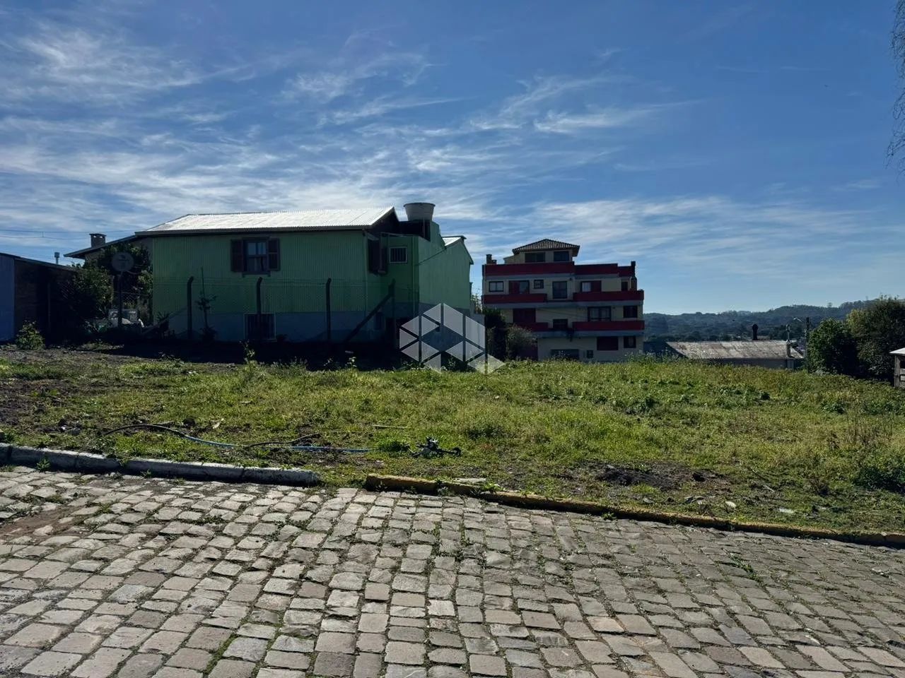 Amplo terreno com 1002,00m² - Foto 5