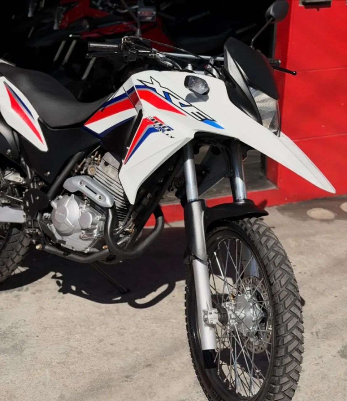 ? Honda ? 2017 ? XRE 300
