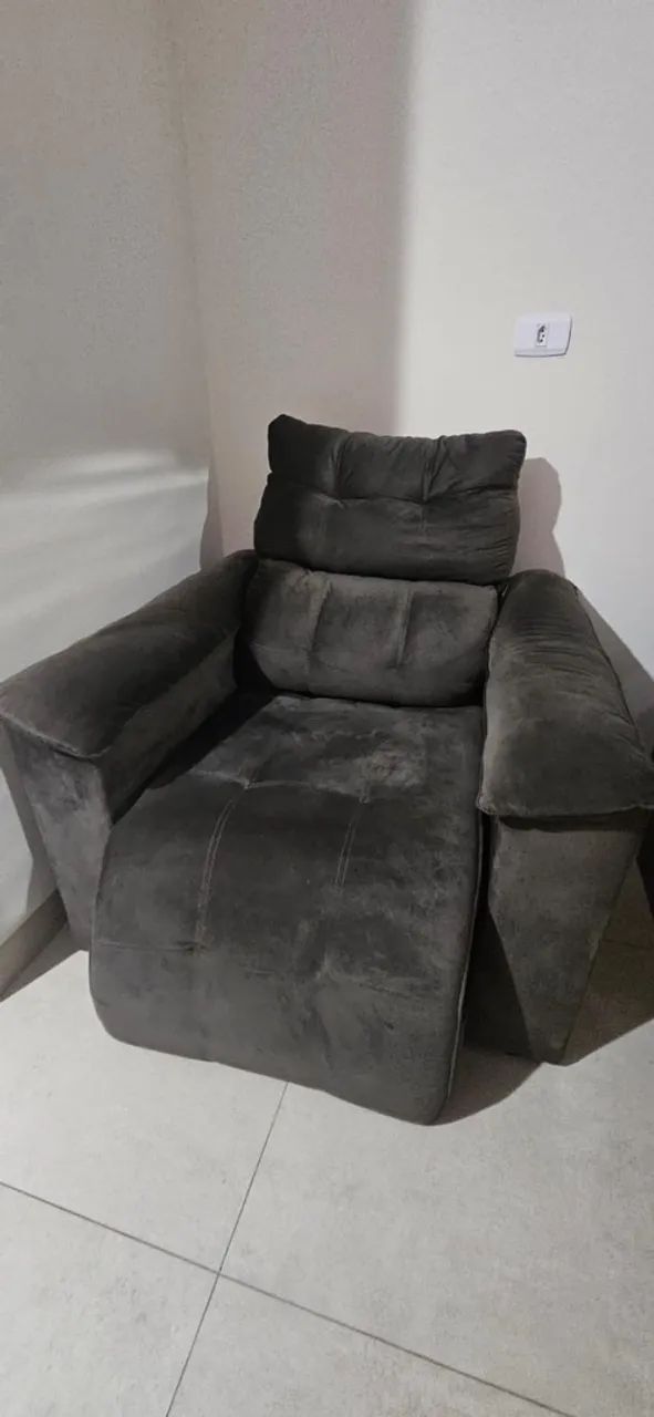 Poltrona reclinável retrátil com encosto  - Foto 3