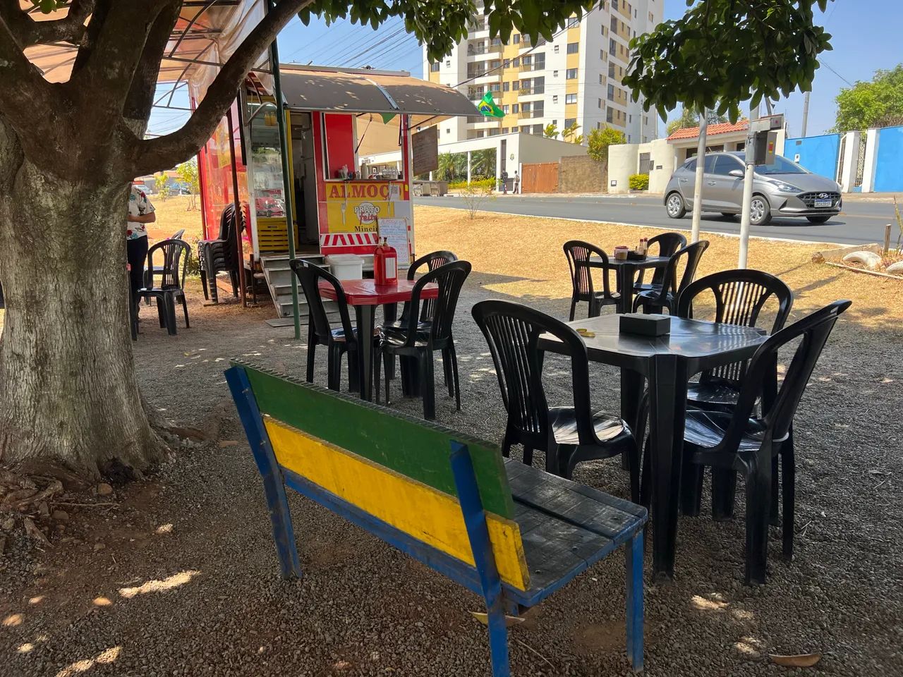Trailer a venda junto com ponto fixo em Anápolis GO - Foto 4