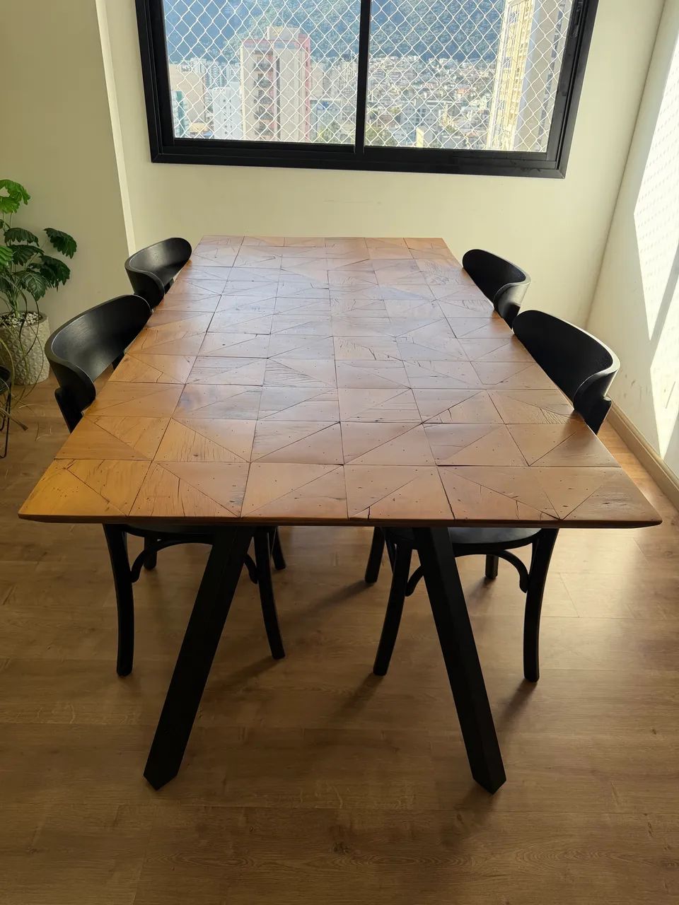 Mesa de jantar com 4 cadeiras  - Foto 2