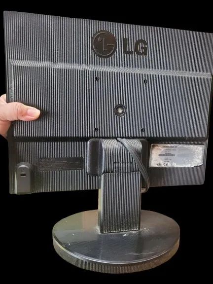 Monitor LG Flatron L1553S - Foto 3