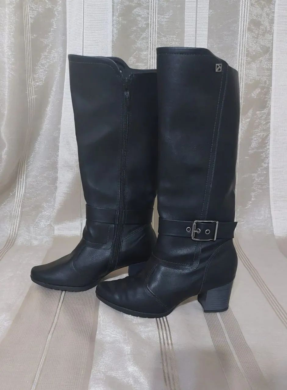 Bota piccadilly cano alto