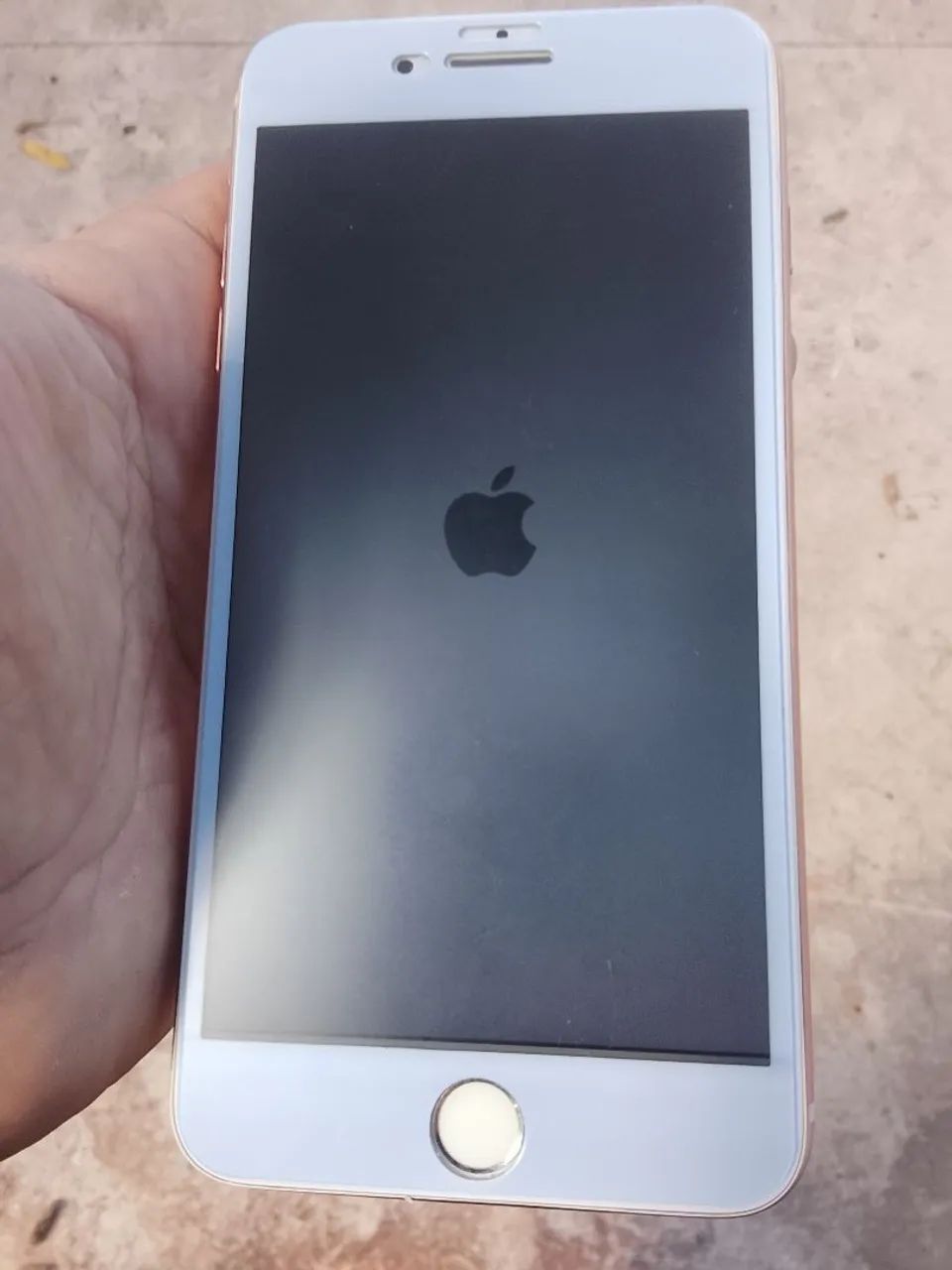 iPhone 8 Plus dourado  - Foto 3