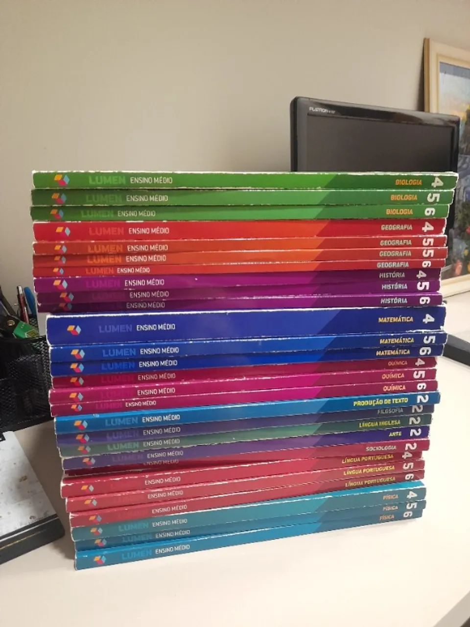 Material Didático Poliedro 2° Ano EM 2024 + Livro de produção de texto PV + Coletânea ENEM