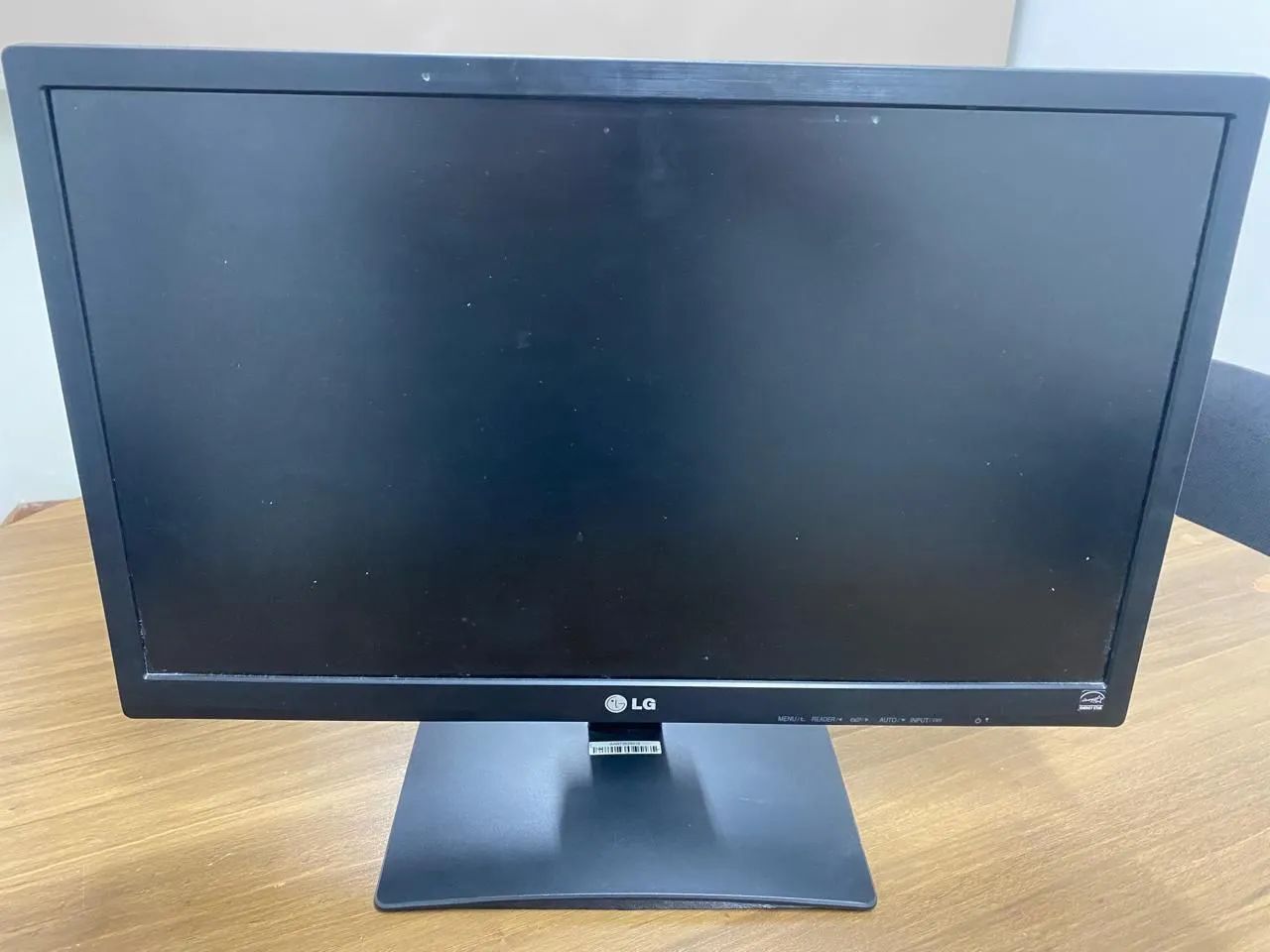 Monitor LG LED IPS Full HD 22" 