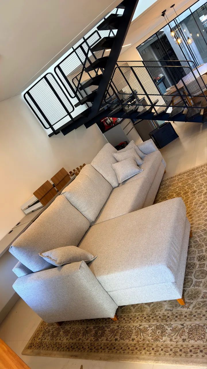 Sofá com chase cinza modular impermeabilizado. - Foto 2