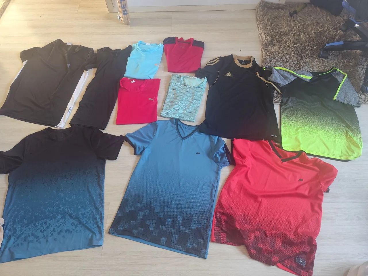 Camisetas Dry Fit - Tam P e M