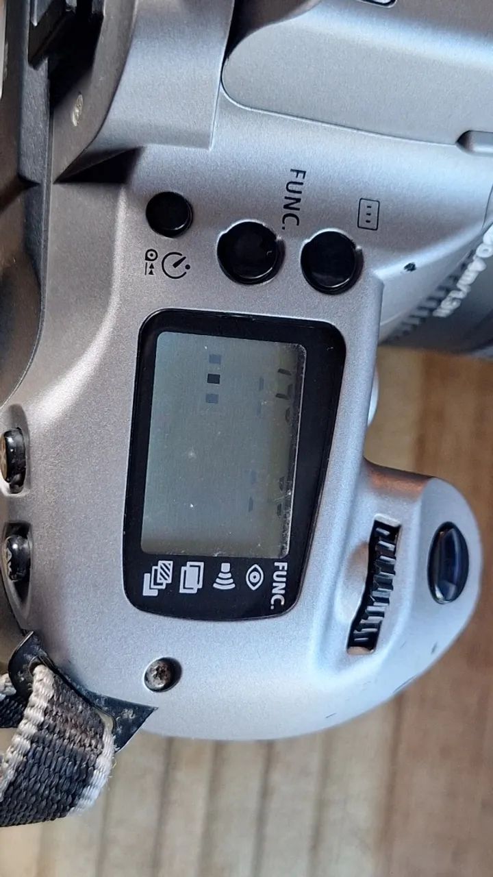 Canon EOS 3000N + Lente 35-80mm - Foto 4