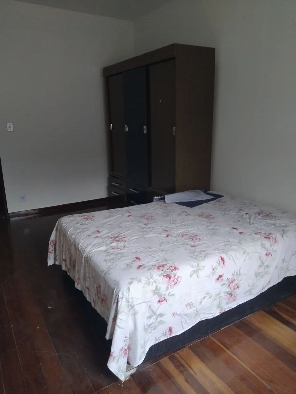 ALUGO QUARTO e VAGAS - Foto 2