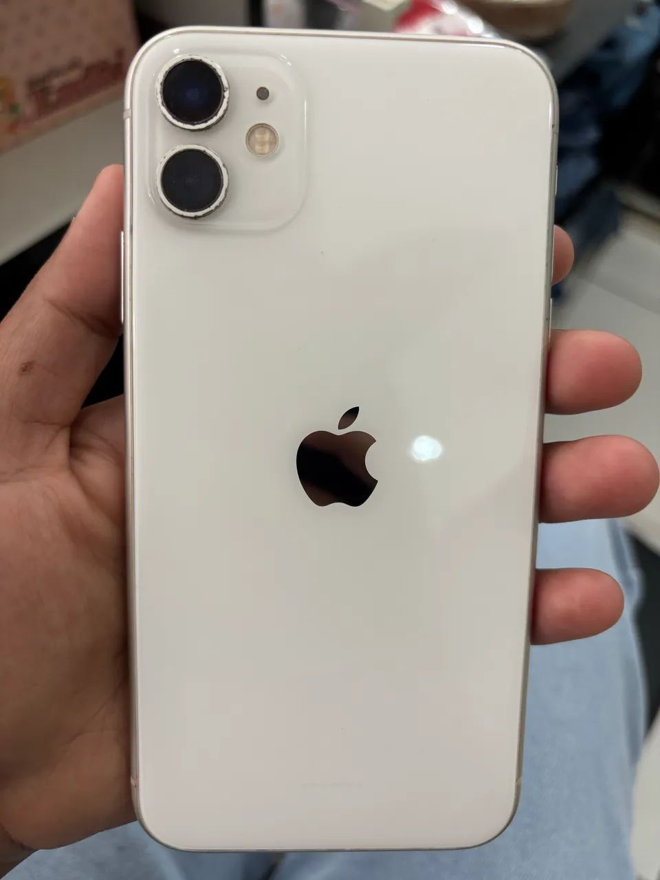 iPhone 11 ホワイト Apple iPhone 11 (64 GB) - Branco - Aceitável (Recondicionado