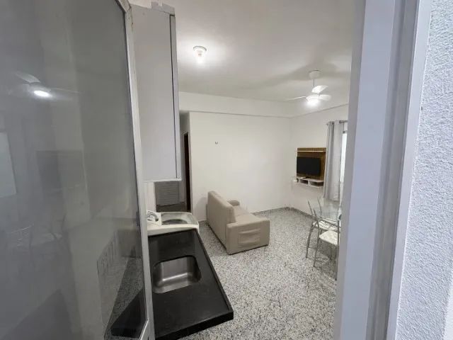apartamento de 1 quarto, sala cozinha conjugada, bem confortável e funcional - Foto 2