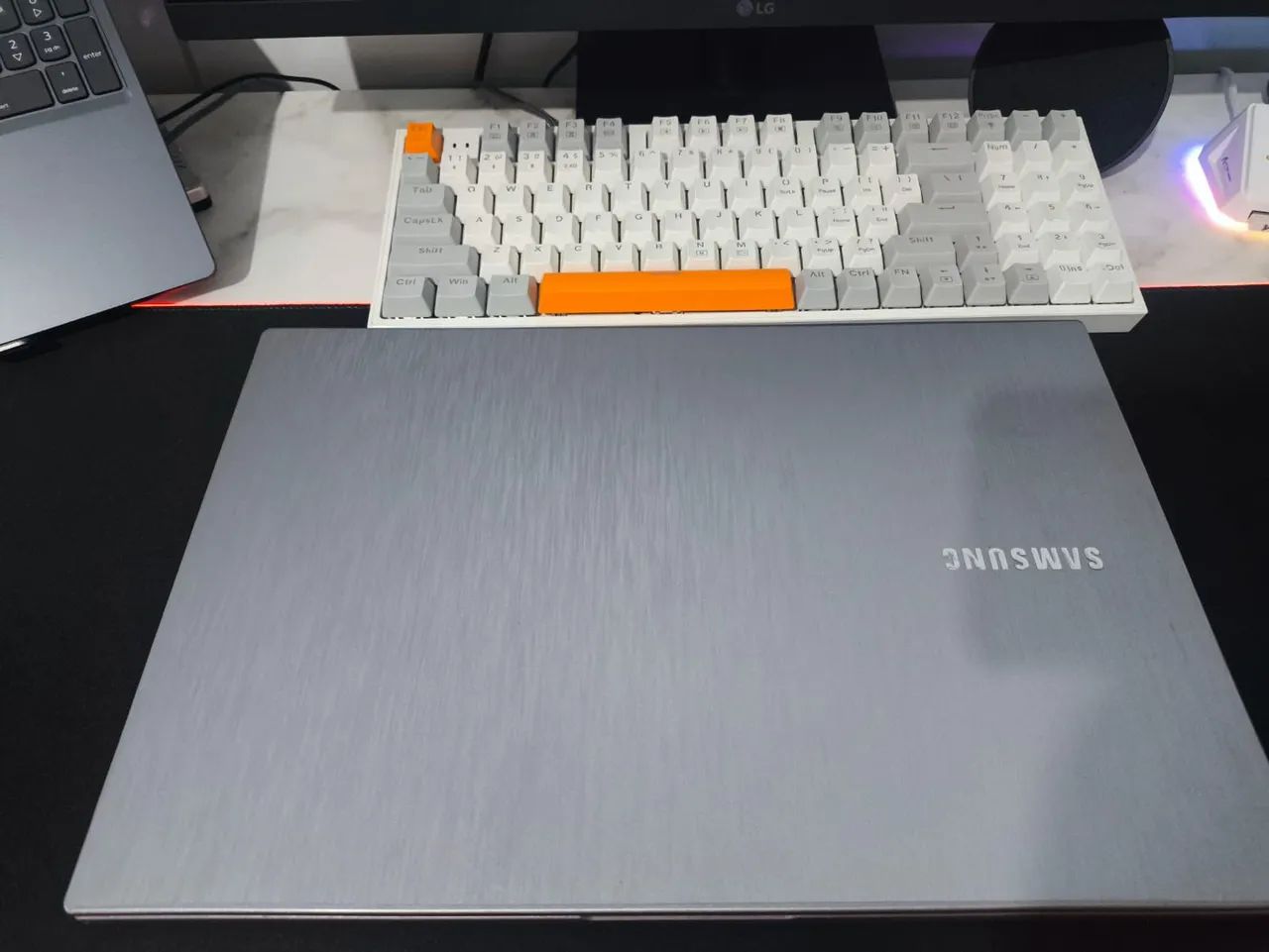 NOTEBOOK SAMSUNG E20 com SSD (Aceito Propostas) - Foto 2
