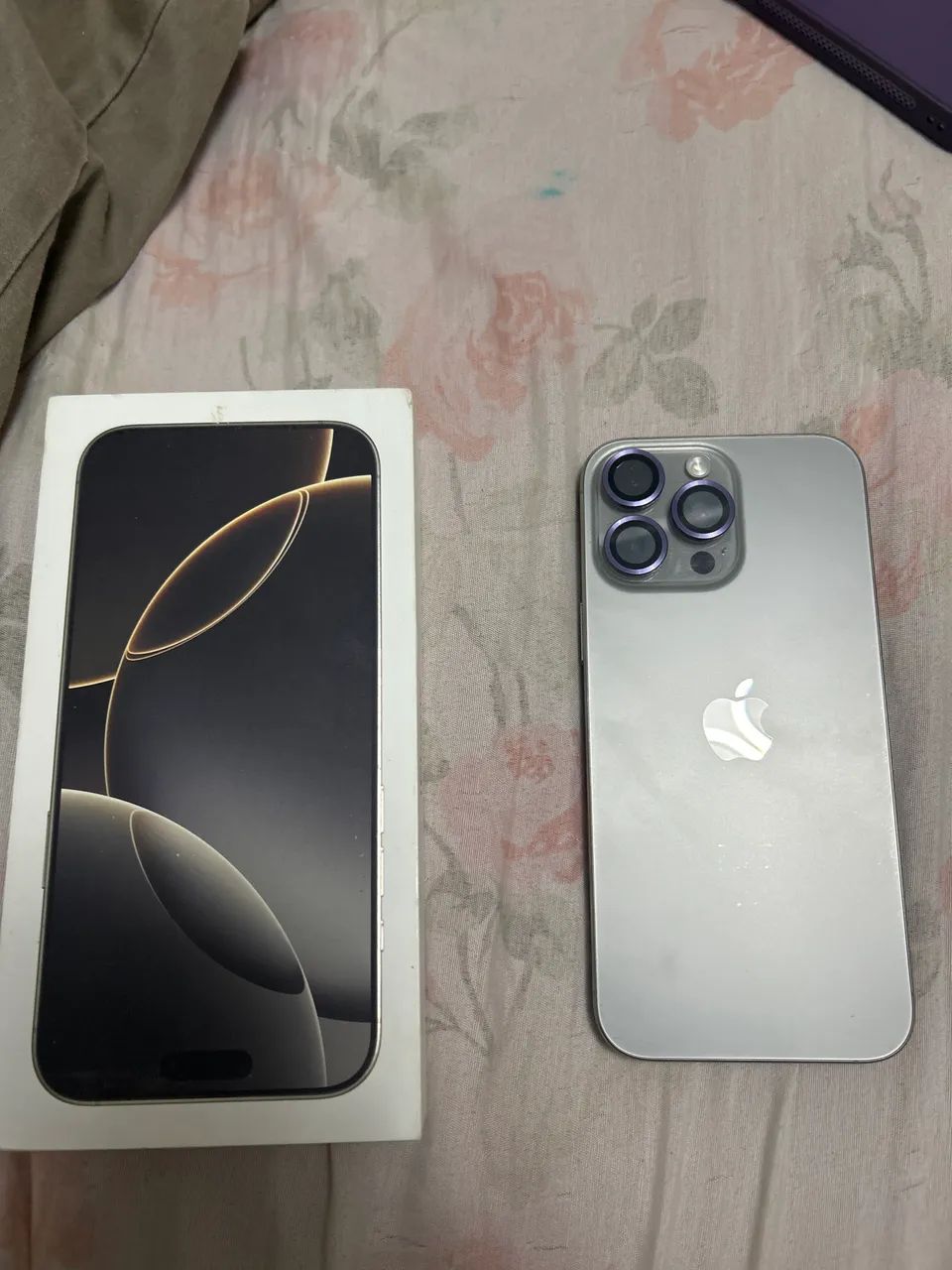 iPhone 16 Pro Max - Foto 3