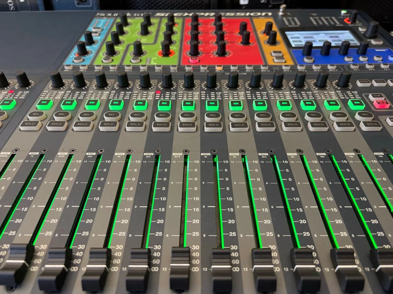 Mesa de Som Digital 32 Canais SI-Expression-3 - Soundcraft - Foto 5