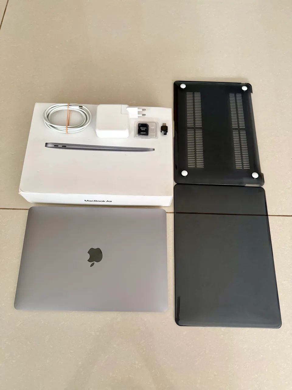 MacBook Air 13, 2021, 3.7GHz, 8Gb, 2.3 Tera Memória, Sequoia
