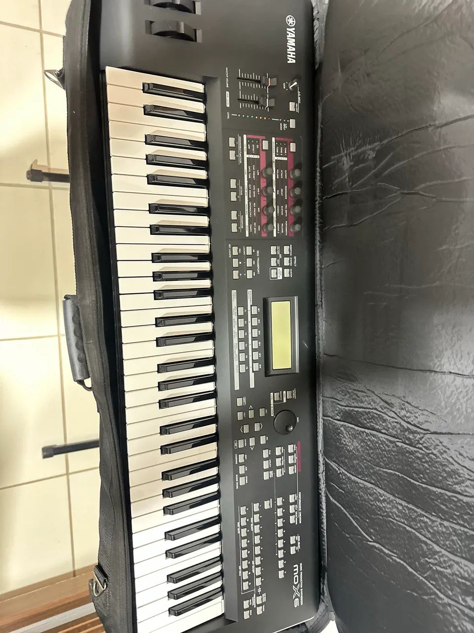 Teclado sintetizador Mox6 Yamaha - Foto 2