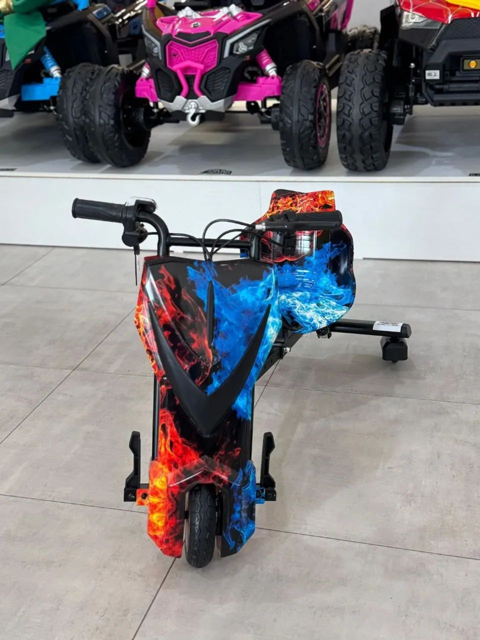 Drift 36 v com amortecedor - Esportes Sobre Rodas - Jardim Sônia