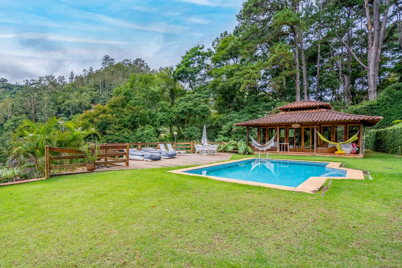 Casa com 4 quartos em Itaipava, Petrópolis - Foto 2