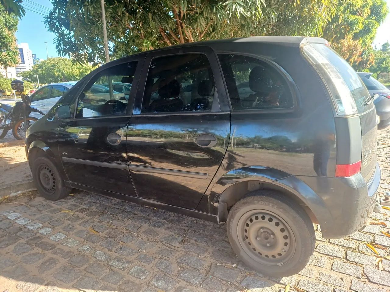 Chevrolet Meriva Meriva Joy 1.4 MPFI 8V ECONOFLEX 5p 2011