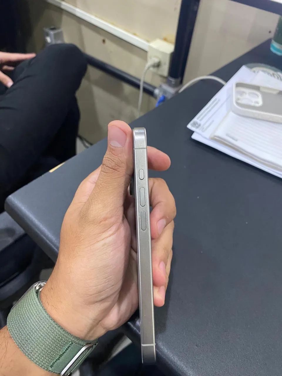 iPhone 15 pro  - Foto 3
