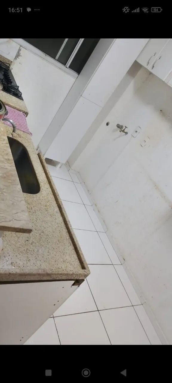 Apartamento 2 quartos,com armários banheiro com box - Foto 2