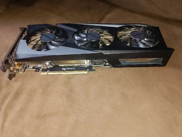 Placa de vídeo RTX 3060 gigabyte  - Foto 4