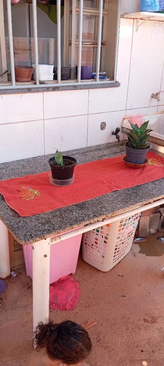 Mesa de mármore 