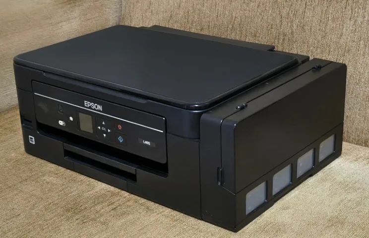 Multifuncional Epson L495 EcoTank Excelente