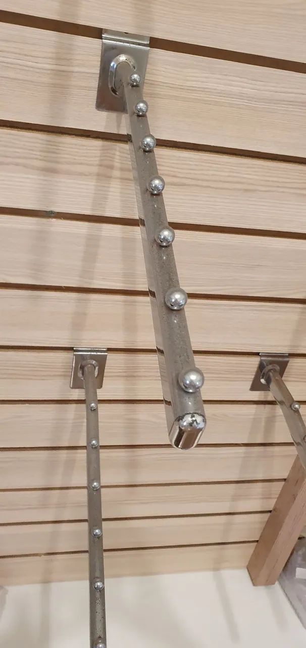 Suporte de Cabide para Painel Canaletado