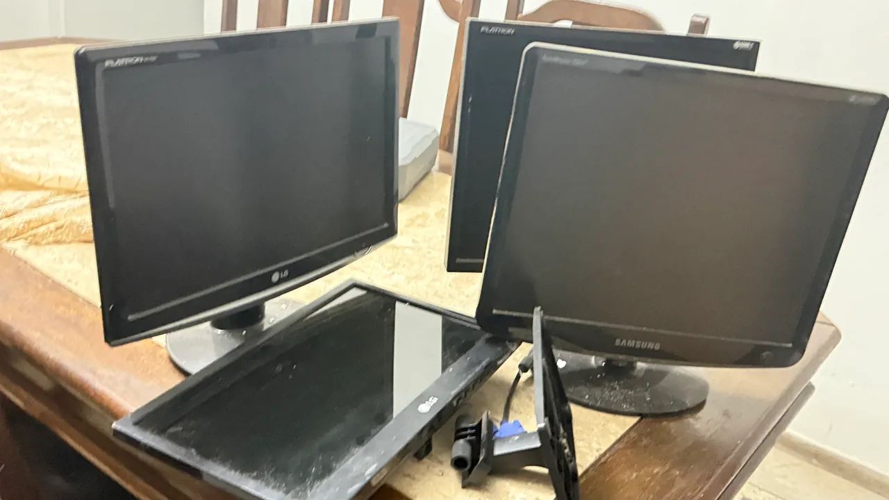 Monitores para retirar peças  - Foto 4