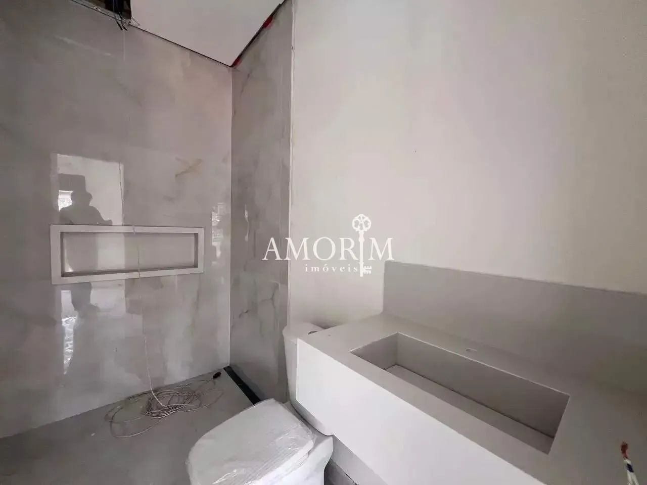 CASA À VENDA COM 3 SUÍTES PISCINA E 2 VAGAS EM CAJAMAR - Foto 5