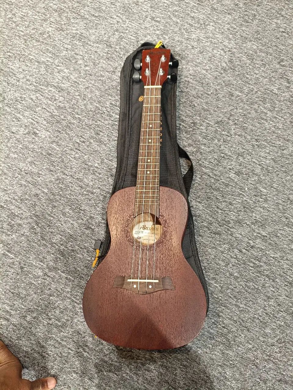 Ukule Akahai elétrico  - Foto 2