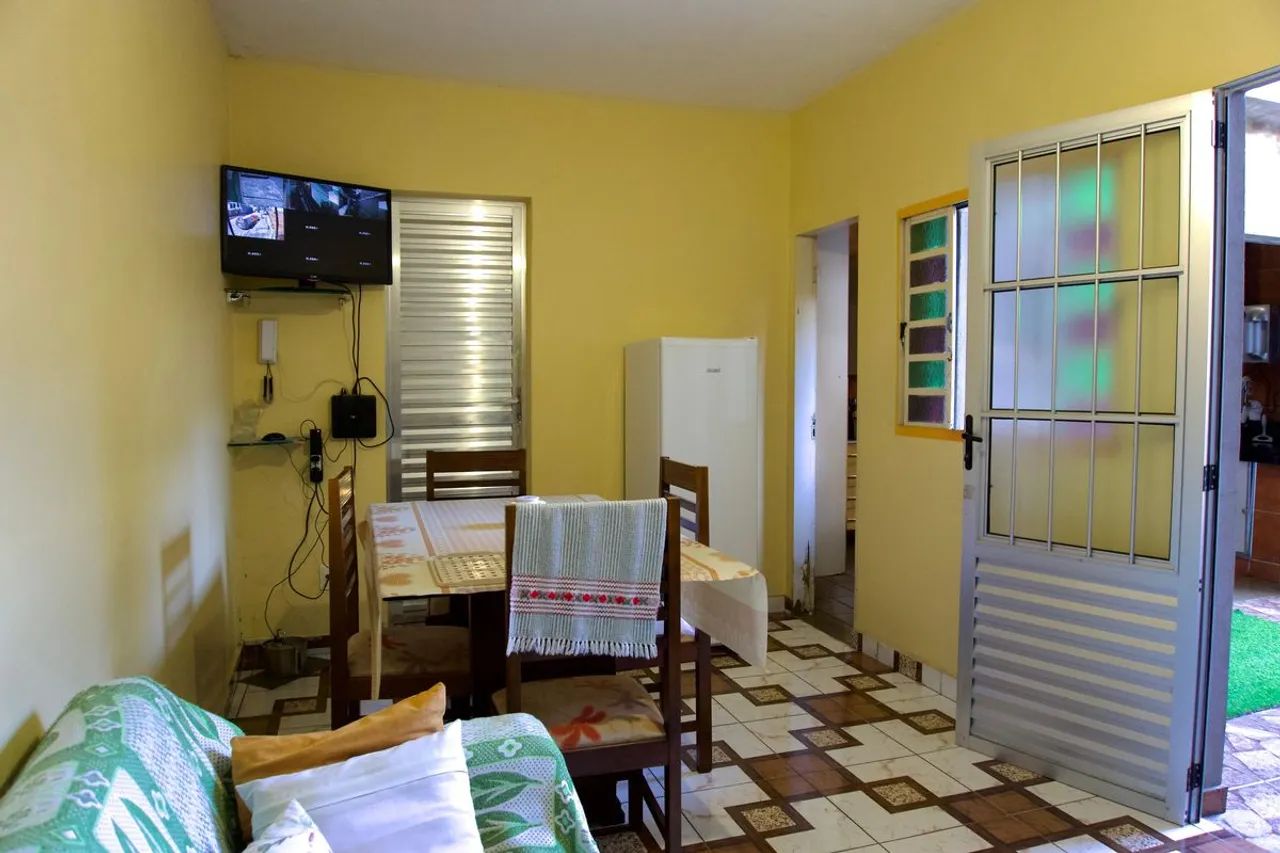 Casa à Venda - Concórdia, 6 Quartos, 342 m2 - Foto 4