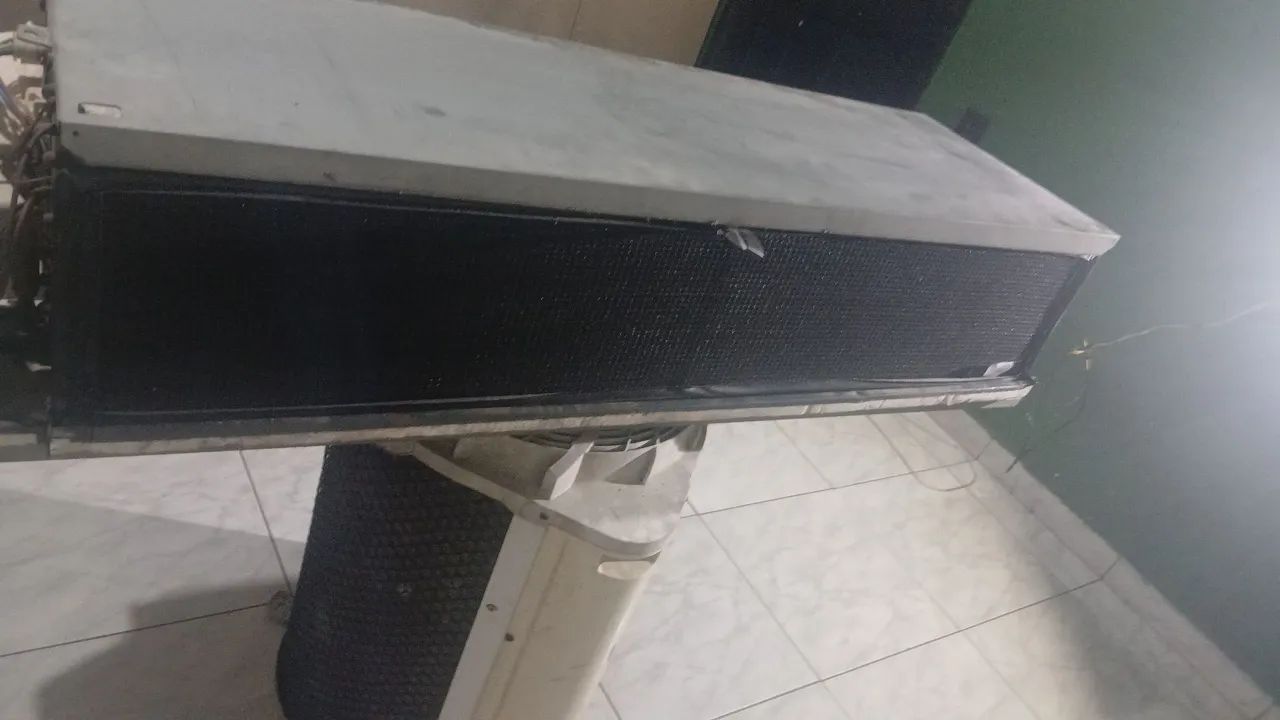 Ar condicionado tipo split de 30 mil btus 
