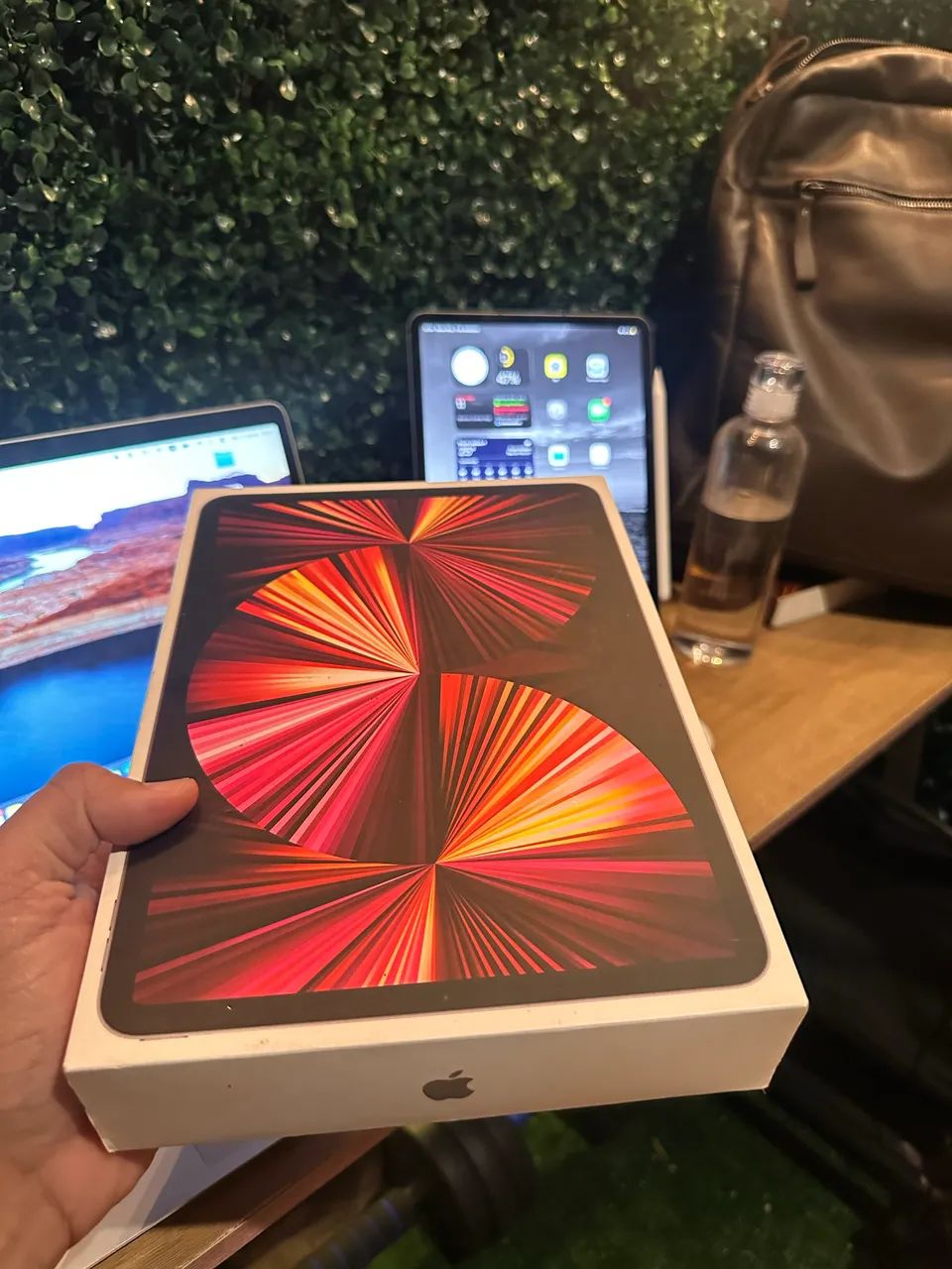 iPad Pro 11 polegadas 3ª Geração M1 + Caixa Original - Foto 2