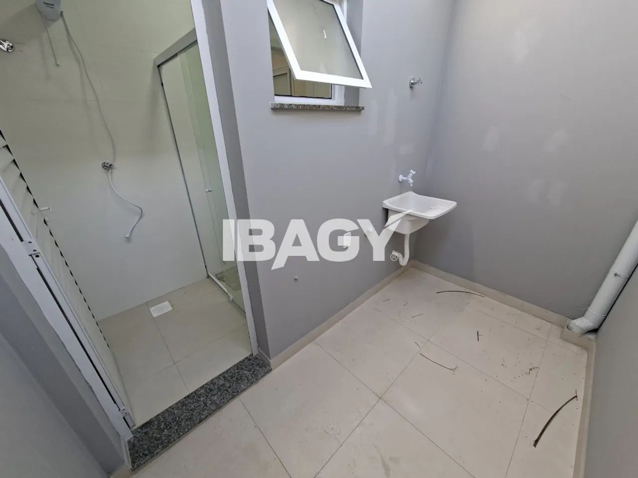 Excelente Casa 1 dormitório(s) em Carianos - Florianópolis - Foto 4