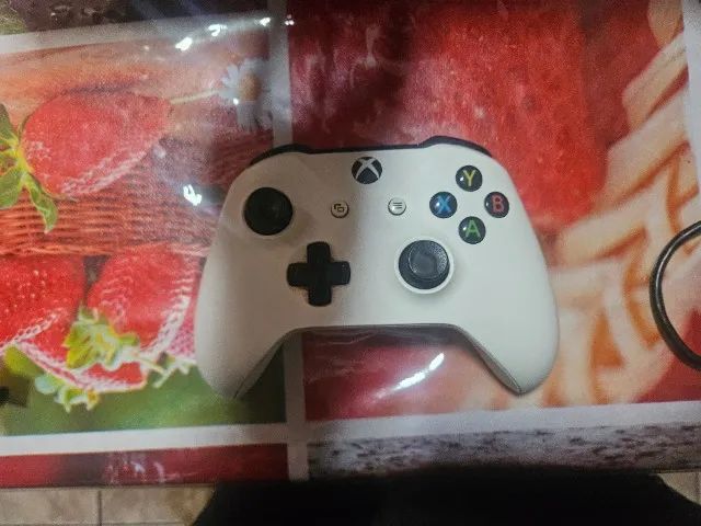 xbox one com jogos e fonte original  - Foto 2