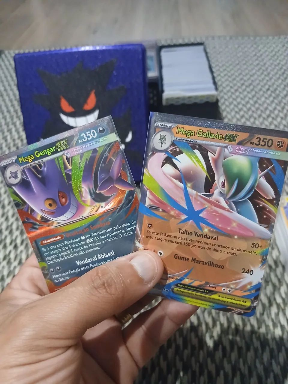 Bulk de Cartas Pokemon TCG - 150 cartas + 2 Megas EX