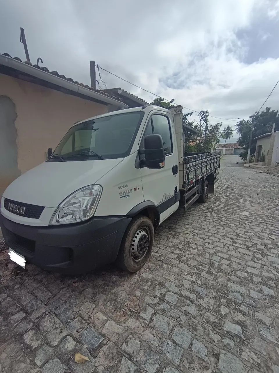 IVECO DAILY 30S13 APENAS 22000km  - Foto 2