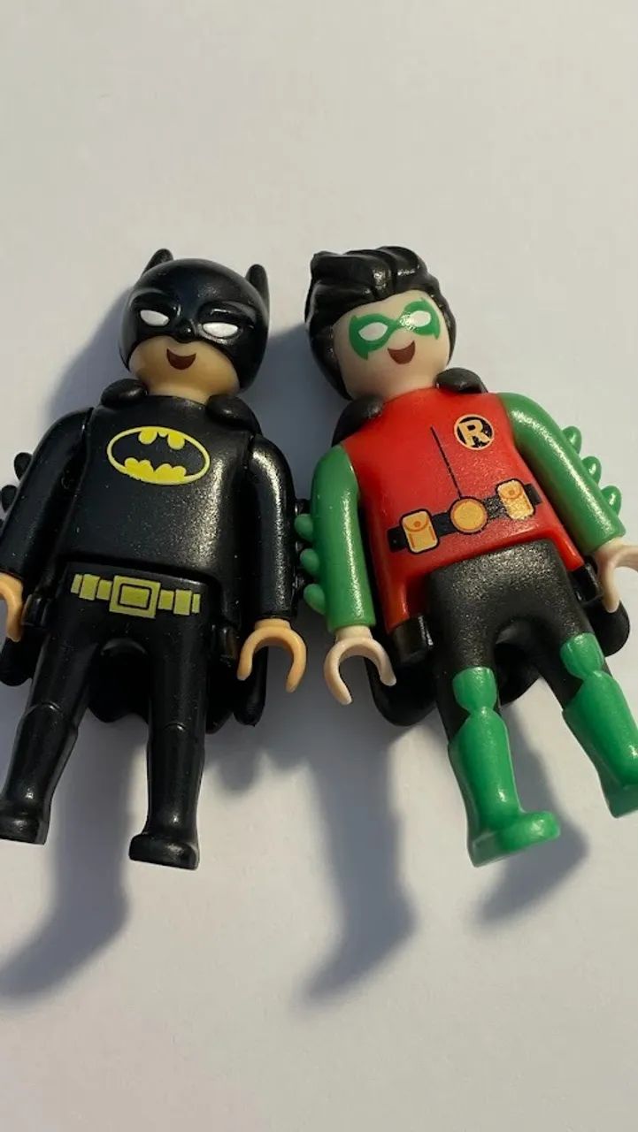 Playmobil Kinder - Batman e Robin - lote 2 bonecos - altura 5 cm - DC comics - Foto 5